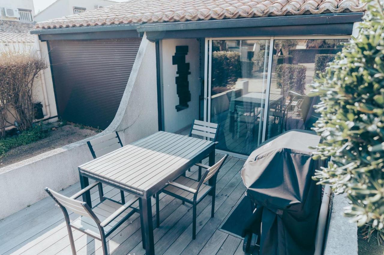 Village Naturiste Villa 2/4 Pers Avec Terrasse Agde Exterior photo